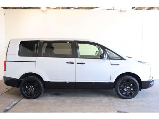 デリカＤ：５ シャモニー　１１型ナビ・フルセグＴＶ・バックカメラ　アイドリングＳ　アクティブクルーズコントロール　イモビ　衝突被害軽減装置　Ｂモニター　１オーナー　助手席エアバッグ　地デジＴＶ　電動リアゲート　４ＷＤ　記録簿（15枚目）