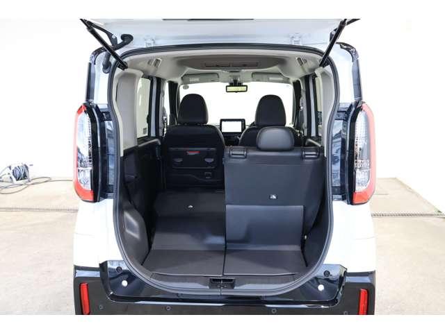 デリカミニ Ｔ　プレミアム　９型ナビ　地デジＴＶ　全方位カメラ　衝突軽減装置　ターボエンジン　記録簿付　ナビＴＶ　寒冷地　パワステ　フルタイム４ＷＤ　エアバッグ　ＬＥＤヘッド　ＥＳＣ　サイドカメラ　クルコン　インテリキー　ＡＢＳ（6枚目）