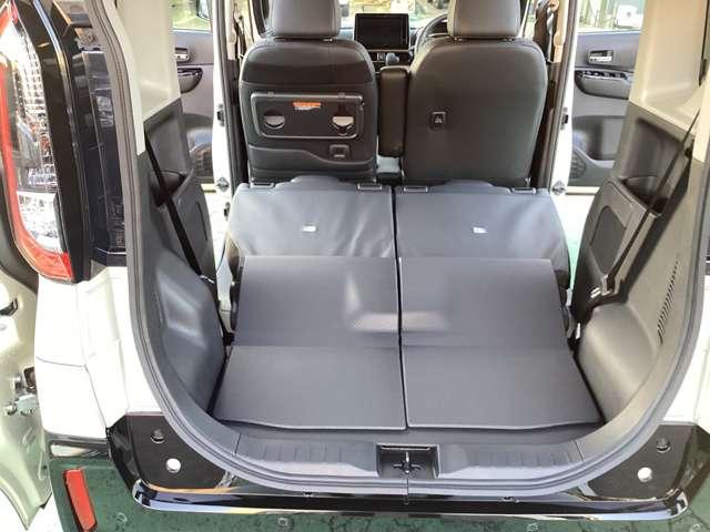 デリカミニ Ｇ　プレミアム　リミテッドエディション　９型ナビ・フルセグＴＶ・全周囲カメラ　（7枚目）