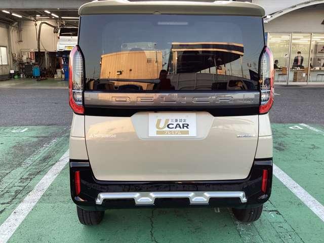 デリカミニ Ｇ　プレミアム　リミテッドエディション　９型ナビ・フルセグＴＶ・全周囲カメラ　（16枚目）