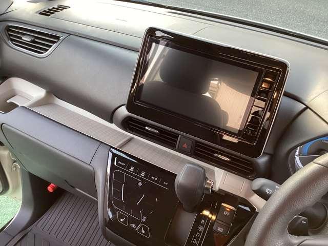 デリカミニ Ｔ　プレミアム　リミテッドエディション　９型ナビ・フルセグＴＶ・全周囲カメラ　（9枚目）