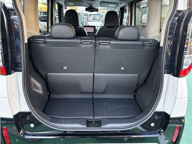 デリカミニ Ｇ　プレミアム　リミテッドエディション　９型ナビ・フルセグＴＶ・全周囲カメラ　（5枚目）