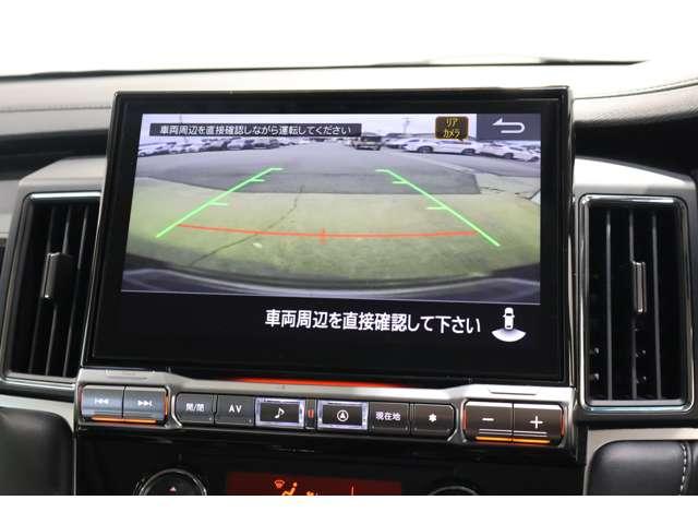 デリカＤ：５ シャモニー　１１型ナビ・フルセグＴＶ・バックカメラ　アイドリングＳ　アクティブクルーズコントロール　イモビ　衝突被害軽減装置　Ｂモニター　１オーナー　サイドカメラ　ＥＴＣ　助手席エアバッグ　地デジＴＶ　４ＷＤ（9枚目）