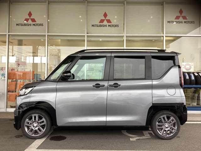 デリカミニ G プレミアム メモリーナビ・フルセグTV・全周囲カメラ 1オーナー LED Aクルコン シートヒーター ETC ベンチシート エアコン コーナーセンサー パワステ アルミホイール キーレスエントリー エアバッグ(14枚目)