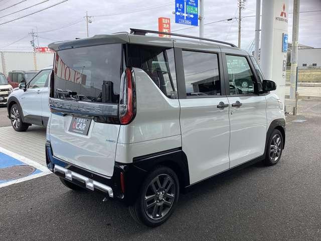 デリカミニ Ｔ　プレミアム　９型ナビ・フルセグＴＶ・全周囲カメラ　ＥＴＣ車載器　フルセグＴＶ　ＬＥＤランプ　クルコン　キーレスエントリー　ＡＢＳ　禁煙　エアバッグ　パワステ　ベンチシート　オートエアコン　ターボ車　フロントカメラ（2枚目）