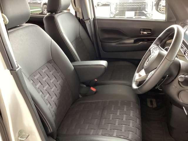 デリカミニ Ｔ　プレミアム　９型ナビ・フルセグＴＶ・全周囲カメラ　フルセグＴＶ　ＬＥＤランプ　クルコン　キーレスエントリー　ＡＢＳ　禁煙　エアバッグ　パワステ　ベンチシート　オートエアコン　ターボ車　フロントカメラ　バックカメラ（4枚目）