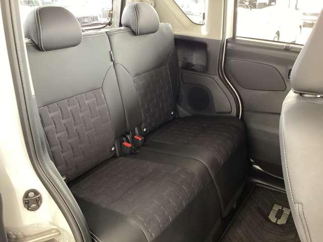 デリカミニ Ｔ　プレミアム　９型ナビ・フルセグＴＶ・全周囲カメラ　フルセグＴＶ　ＬＥＤランプ　クルコン　キーレスエントリー　ＡＢＳ　禁煙　エアバッグ　パワステ　ベンチシート　オートエアコン　ターボ車　フロントカメラ　バックカメラ（5枚目）