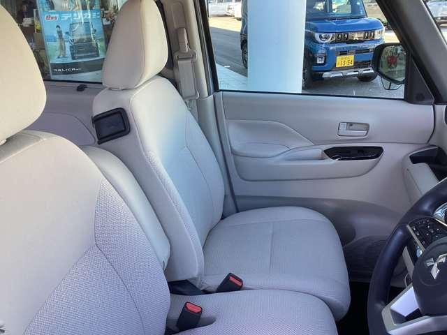 eKスペース G 弊社社有車 Mナビ TV Bカメラ(ミラー) フルオートエアコン サイドカーテンエアバック LED コーナーセンサー フルセグTV シートヒーター インテリキー アイドリングストップ 盗難防止装置(4枚目)