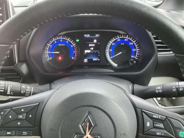 デリカミニ Ｇ　プレミアム　弊社ＦＣレンタカー　Ｍナビ　ＴＶ　マイパイロット　ＬＥＤ　Ａクルコン　シートヒーター　ＥＴＣ　ベンチシート　エアコン　コーナーセンサー　パワステ　アルミホイール　キーレスエントリー　エアバッグ　ＡＢＳ（11枚目）