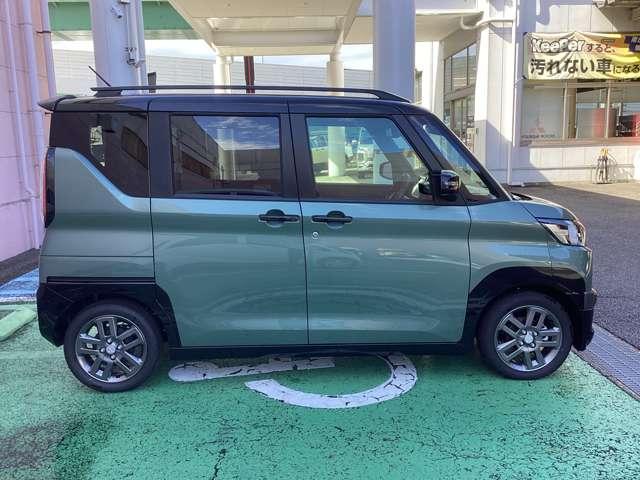 デリカミニ Ｇ　プレミアム　リミテッドエディション　９型ナビ・フルセグＴＶ・全周囲カメラ　（15枚目）