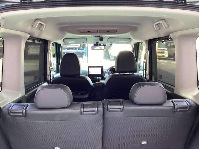 デリカミニ Ｔ　プレミアム　９型ナビ・フルセグＴＶ・全周囲カメラ　フルセグＴＶ　ＬＥＤランプ　クルコン　キーレスエントリー　ＡＢＳ　禁煙　エアバッグ　パワステ　ベンチシート　オートエアコン　ターボ車　フロントカメラ　バックカメラ（3枚目）