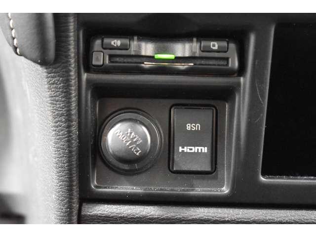 デリカD:5 シャモニー FCレンタカー カスタム仕様 前後ドラレコ アイドリングS アクティブクルーズコントロール イモビ 衝突被害軽減装置 Bモニター サイドカメラ ETC 助手席エアバッグ 地デジTV 電動リアゲート(8枚目)