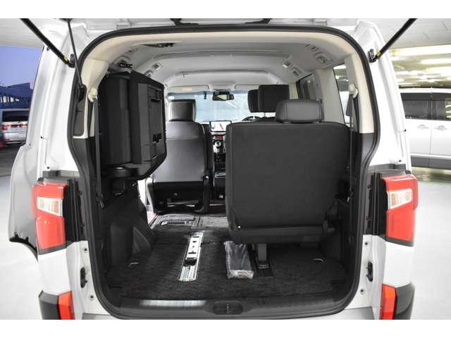 デリカD:5 シャモニー FCレンタカー カスタム仕様 前後ドラレコ アイドリングS アクティブクルーズコントロール イモビ 衝突被害軽減装置 Bモニター サイドカメラ ETC 助手席エアバッグ 地デジTV 電動リアゲート(20枚目)