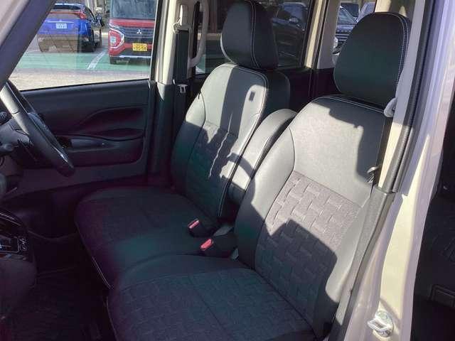 デリカミニ Ｔ　プレミアム　９型ナビ・フルセグＴＶ・全周囲カメラ　フルセグＴＶ　ＬＥＤランプ　クルコン　キーレスエントリー　ＡＢＳ　禁煙　エアバッグ　パワステ　ベンチシート　オートエアコン　ターボ車　フロントカメラ　バックカメラ（4枚目）