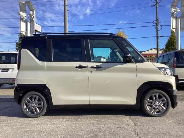 デリカミニ Ｔ　プレミアム　９型ナビ・フルセグＴＶ・全周囲カメラ　フルセグＴＶ　ＬＥＤランプ　クルコン　キーレスエントリー　ＡＢＳ　禁煙　エアバッグ　パワステ　ベンチシート　オートエアコン　ターボ車　フロントカメラ　バックカメラ（15枚目）