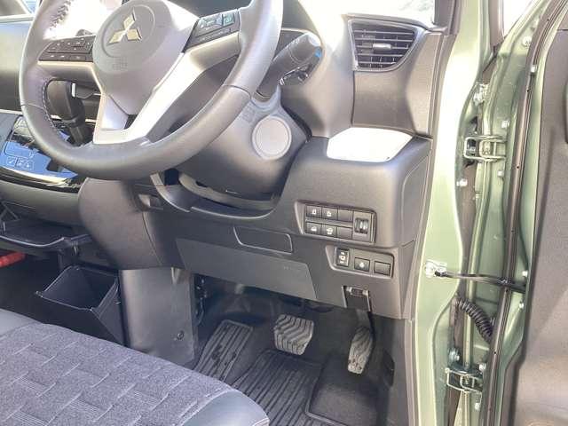 デリカミニ T プレミアム リミテッドエディション メモリーナビ 地デジTV バックカメラ (8枚目)