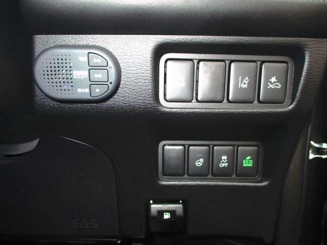 デリカD:5 シャモニー 元レンタカー カスタム仕様 純正ナビ アイドリングS アクティブクルーズコントロール イモビ 衝突被害軽減装置 Bモニター サイドカメラ 助手席エアバッグ 地デジTV 電動リアゲート 4WD 記録簿(11枚目)