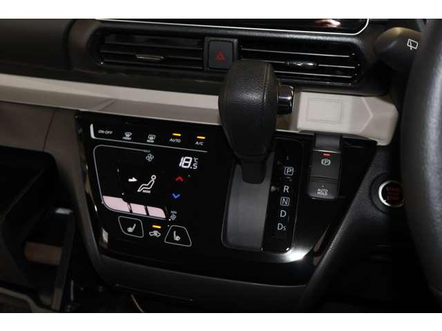 デリカミニ Ｔ　プレミアム　純正ナビ　地デジＴＶ　全方位カメラ　衝突軽減装置　ターボエンジン　記録簿付　ナビＴＶ　寒冷地　パワステ　フルタイム４ＷＤ　エアバッグ　ＬＥＤヘッド　ＥＳＣ　サイドカメラ　クルコン　インテリキー　ＡＢＳ（9枚目）