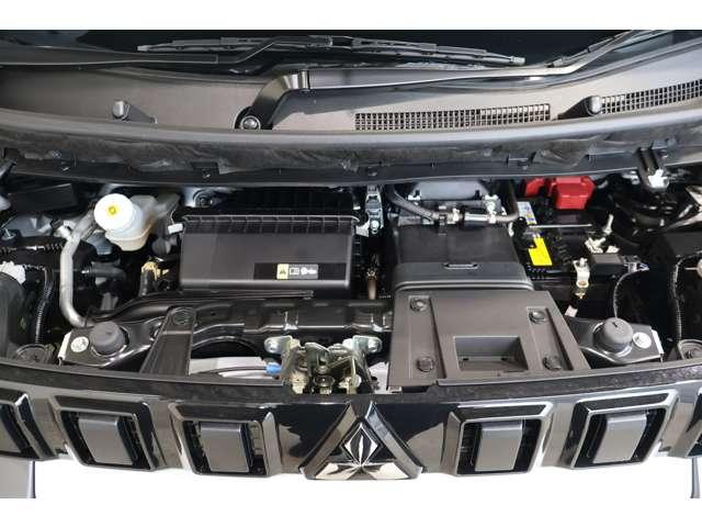 デリカミニ Ｔ　プレミアム　純正ナビ　地デジＴＶ　全方位カメラ　衝突軽減装置　ターボエンジン　記録簿付　ナビＴＶ　寒冷地　パワステ　フルタイム４ＷＤ　エアバッグ　ＬＥＤヘッド　ＥＳＣ　サイドカメラ　クルコン　インテリキー　ＡＢＳ（17枚目）