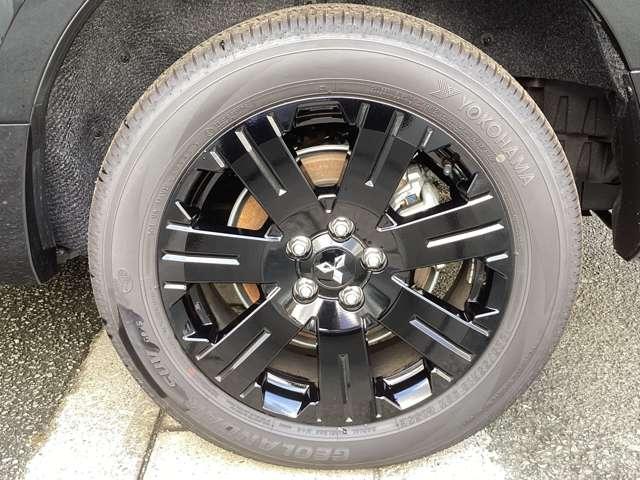 デリカD:5 シャモニー 11型ナビ・フルセグTV・全周囲カメラ アイドリングS アクティブクルーズコントロール イモビ 衝突被害軽減装置 Bモニター 1オーナー サイドカメラ 助手席エアバッグ 地デジTV 電動リアゲート(12枚目)