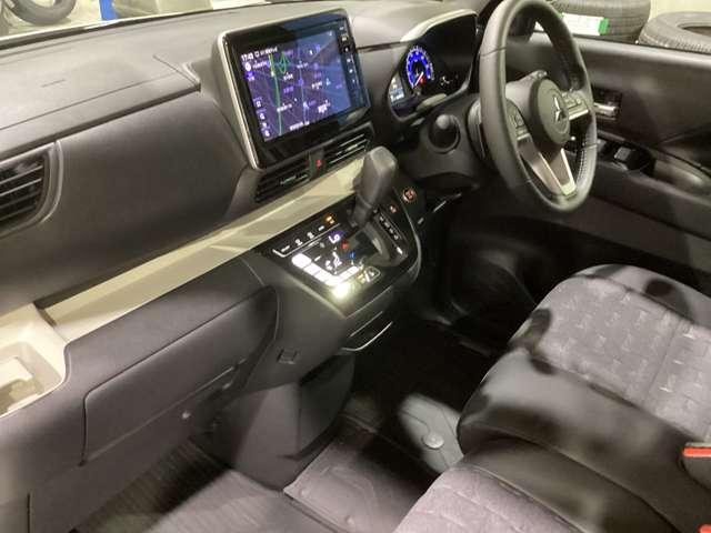 デリカミニ T プレミアム リミテッドエディション 9型ナビ・フルセグTV・全周囲カメラ (3枚目)