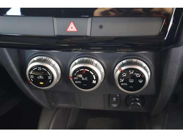 ＲＶＲ Ｇ　純正９インチナビ＋フルセグＴＶ・バックカメラ・ＥＴＣ２．０・後席用ＵＳＢ充電ポート・ブラインドスポット＆リヤトラフィックモニタ・クルーズコントロール・衝突軽減ブレーキ＋車線逸脱警報システム（13枚目）