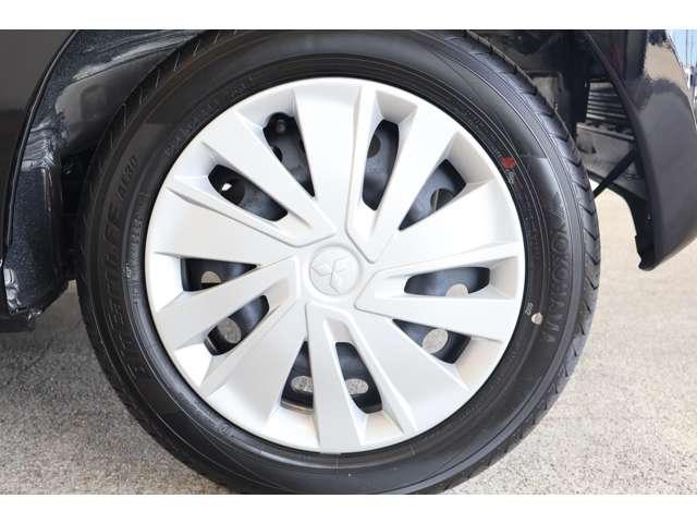 ｅＫワゴン Ｍ　雹被害車両　未使用車　２ＷＤ・２ＤＩＮ－ＣＤチューナー・ルームミラー表示バックカメラ・前席シートヒータ・衝突被害軽減ブレーキ・前後方誤発進抑制・車線逸脱警報・オートマチックハイビーム・リモコンキー（13枚目）