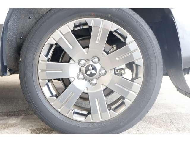 デリカD:5 ジャスパー ブラインドスポット&リヤトラフィックモニ 記録簿付 盗難防止装置 Rカメラ LEDランプ クルーズコントロール メモリーナビ ミュージックプレイヤー接続可 スマートキー&プッシュスタート ETC 3列(14枚目)