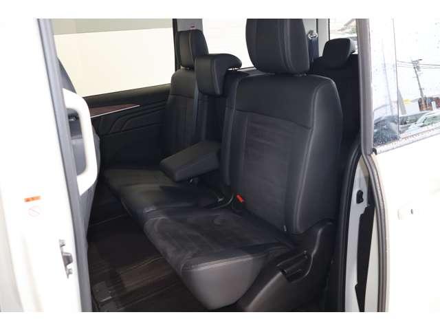 デリカD:5 ジャスパー ブラインドスポット&リヤトラフィックモニ 記録簿付 盗難防止装置 Rカメラ LEDランプ クルーズコントロール メモリーナビ ミュージックプレイヤー接続可 スマートキー&プッシュスタート ETC 3列(18枚目)