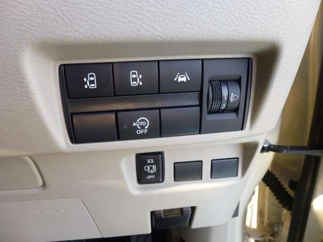 ｅＫスペース Ｇ　２ＷＤ・ハンズフリー機能付き両側オートスライド・純正９インチナビ・ルームミラー表示バックカメラ・ＬＥＤヘッドライト・前席シートヒータ・パーキングソナー・タッチパネルフルオートエアコン・スマートキー（5枚目）