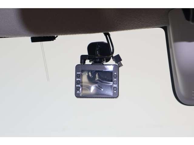 前後方２カメラドライブレコーダー（ユピテル製ＤＲＹ−ＴＷ７５００）装着※事故やトラブルが発生した際の証拠映像を記録しスムースな解決に効果を発揮します