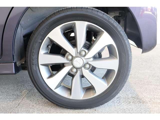 純正１５インチアルミホイール＋１６５／５５Ｒ１５（ＹＯＫＯＨＡＭＡ製エコスＥＳ３１）タイヤ装着※タイヤ残り溝：フロント３ｍｍ・リヤ３ｍｍ