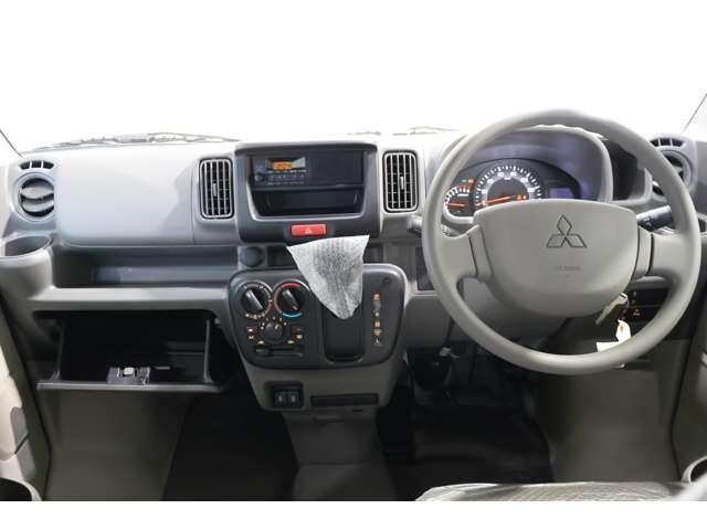 ミニキャブバン M 雹害車両 未使用車 フロントパワーウィンドウ 助手席エアバック キーレスキー AC 両側スライド エコモード ASC PS 運転席エアバック パーキングセンサー ABS デュアルブレーキサポート(15枚目)