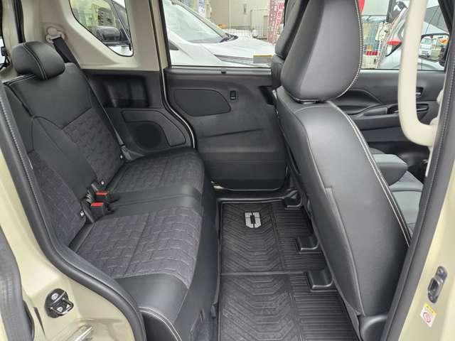 デリカミニ Ｔ　プレミアム　弊社社有車　デジタルミラー　マイパイロット　フルセグＴＶ　ＬＥＤランプ　クルコン　キーレスエントリー　ＡＢＳ　エアバッグ　パワステ　ベンチシート　オートエアコン　ターボ車　フロントカメラ　バックカメラ（12枚目）