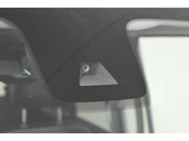 デリカミニ Ｔ　プレミアム　弊社社有車　Ｍナビ　ＴＶ　マイパイロット　衝突軽減装置　ターボエンジン　ナビＴＶ　寒冷地　パワステ　フルタイム４ＷＤ　エアバッグ　ＬＥＤヘッド　ＥＳＣ　サイドカメラ　クルコン　インテリキー　キーフリー（5枚目）