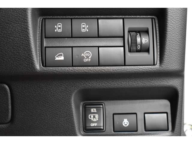 デリカミニ Ｔ　プレミアム　弊社社有車　Ｍナビ　ＴＶ　マイパイロット　衝突軽減装置　ターボエンジン　ナビＴＶ　寒冷地　パワステ　フルタイム４ＷＤ　エアバッグ　ＬＥＤヘッド　ＥＳＣ　サイドカメラ　クルコン　インテリキー　キーフリー（10枚目）