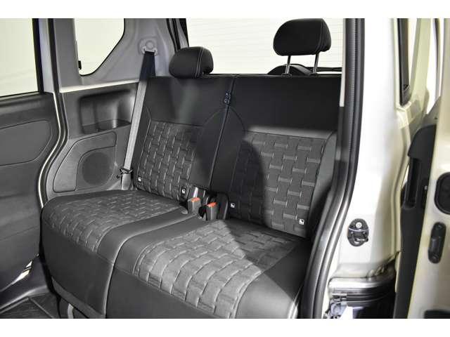 デリカミニ Ｔ　プレミアム　弊社社有車　Ｍナビ　ＴＶ　マイパイロット　衝突軽減装置　ターボエンジン　ナビＴＶ　寒冷地　パワステ　フルタイム４ＷＤ　エアバッグ　ＬＥＤヘッド　ＥＳＣ　サイドカメラ　クルコン　インテリキー　キーフリー（12枚目）