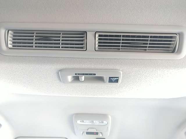 デリカミニ Ｇ　プレミアム　弊社ＦＣレンタカー　Ｍナビ　ＴＶ　マイパイロット　ＬＥＤ　Ａクルコン　シートヒーター　ＥＴＣ　ベンチシート　エアコン　コーナーセンサー　パワステ　アルミホイール　キーレスエントリー　エアバッグ　ＡＢＳ（15枚目）