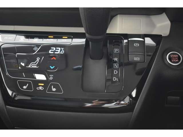 デリカミニ Ｔ　プレミアム　リミテッドエディション　弊社社有車　Ｍナビ　ＴＶ　マイパイロット　（9枚目）