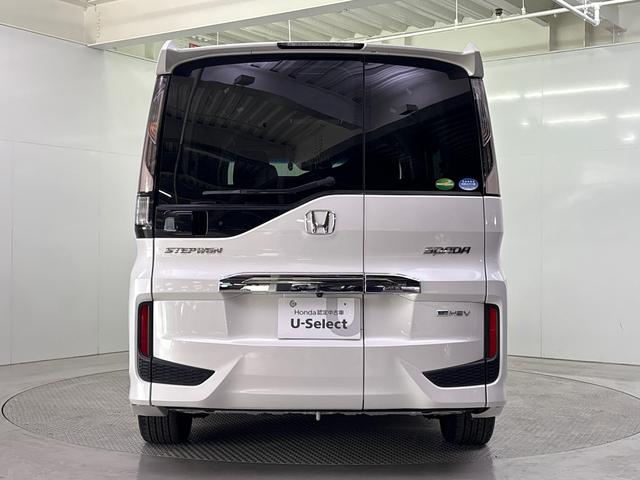 ステップワゴンスパーダ スパーダハイブリッドＧ・ＥＸホンダセンシング（3枚目）