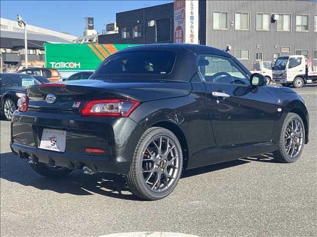 GR SPORT 新車未登録 5速MT車 LEDヘッド シートヒーター BBSアルミホイール スマートキー オートエアコン オートライト 電動オープン 本革ステアリング ステアリングスイッチ 横滑り防止(18枚目)