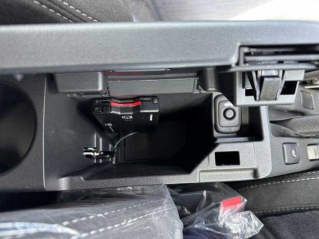 GR SPORT 新車未登録 新品アルパイン11インチナビ Bカメラ ETC ドラレコ5速MT車 LEDヘッド シートヒーター BBSアルミ スマートキー オートエアコン 電動オープン 本革ハンドル(9枚目)