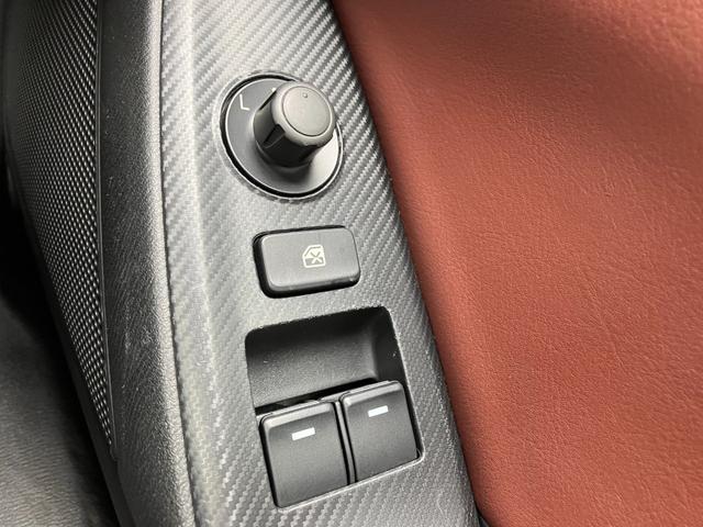 VS 純正ナビ ETC Bカメラ パドルシフト シートヒーター 茶革シート 純正アルミ BOSEサウンドシステム LEDヘッドライト 電動オープン ステアリングスイッチ ブラインドスポットモニター(43枚目)