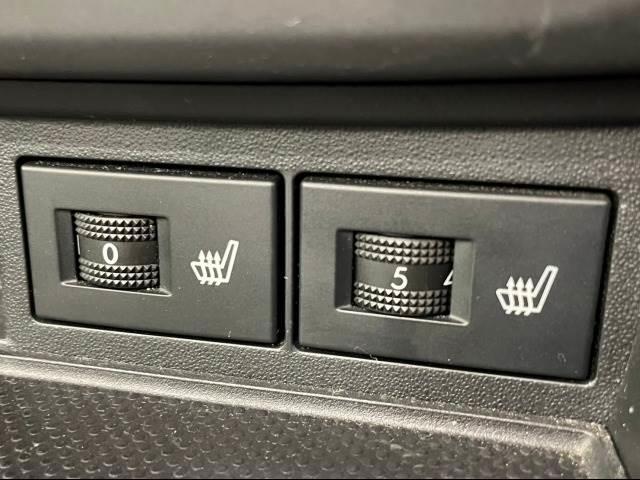 RS 6MT 黒革シート シートヒーター 純正アルミ ETC アドバンスドキー エアコン 純正BOSEオーディオ FM/AMラジオ CD AUX ステアリングスイッチ(5枚目)