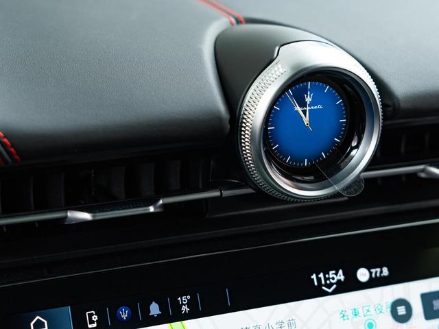 グラントゥーリズモ トロフェオ　認定保証２年付　左Ｈ　２０２１アストレオ切削鍛造ホイール　ＳｏｎｕｓＦａｂｅｒハイプレミアムサウンドシステム　テックアシスタンスパッケージ　ヘッドレストトライデントステッチ　プライバシーガラス（20枚目）