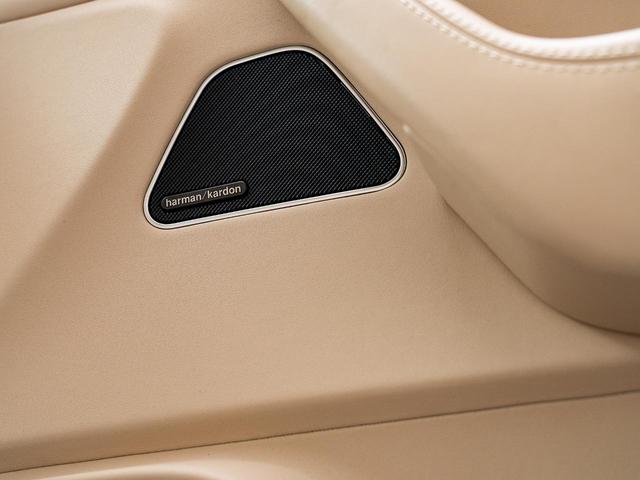 レヴァンテ モデナ　認定保証２年付　サンルーフ　アルカンターラヘッドライニング　２１インチヘリオスホイール　フルプレミアムレザー　Ｈａｒｍａｎ／Ｋａｒｄｏｎサウンド　フロントシートヒーター　フロントシートベンチレーション（8枚目）