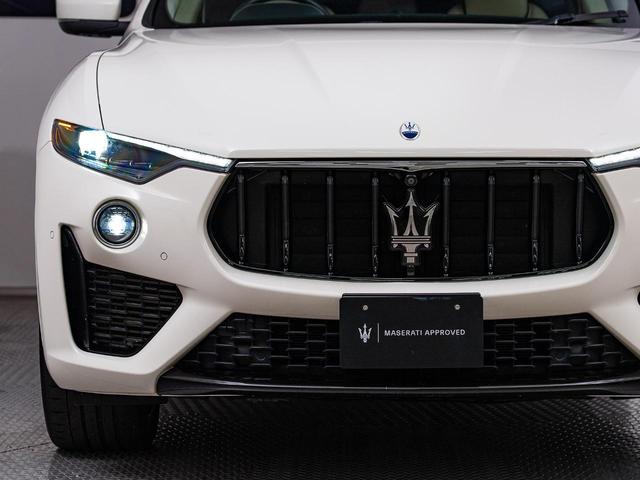 レヴァンテ モデナ　認定保証２年付　サンルーフ　アルカンターラヘッドライニング　２１インチヘリオスホイール　フルプレミアムレザー　Ｈａｒｍａｎ／Ｋａｒｄｏｎサウンド　フロントシートヒーター　フロントシートベンチレーション（20枚目）