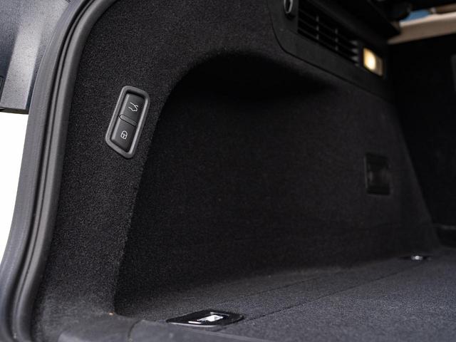 レヴァンテ モデナ　認定保証２年付　サンルーフ　アルカンターラヘッドライニング　２１インチヘリオスホイール　フルプレミアムレザー　Ｈａｒｍａｎ／Ｋａｒｄｏｎサウンド　フロントシートヒーター　フロントシートベンチレーション（23枚目）