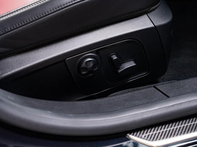 ギブリ リベッレ 認定保証2年付 国内限定30台 インテリアカーボンPKG ドライバーアシスタンスPKG フルカーボンキット サンルーフ ドリルドフルプレミアムレザー アルカンタラヘッドライニング B&Wサウンド(38枚目)