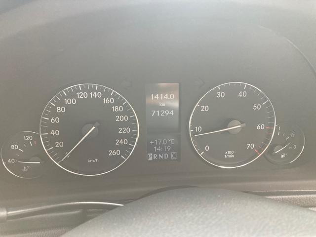 Ｃクラス 　ディーラー車　右ハンドル　ＥＴＣ　アルミ　車検令和６年６月　記録簿　走行７１２９４ｋｍ　Ｗ２０３（39枚目）